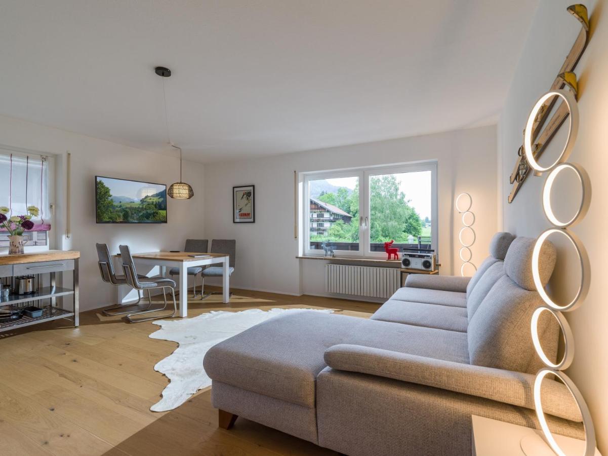 Moderne Bergstube mit 2 Schlafzimmer und großen Balkon - B&B Oberaudorf