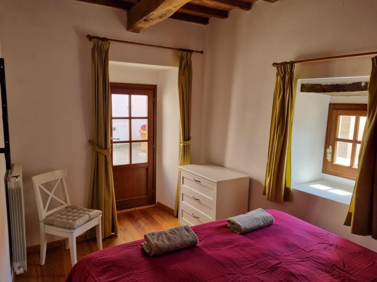 Apartamento con vistas a la piscina