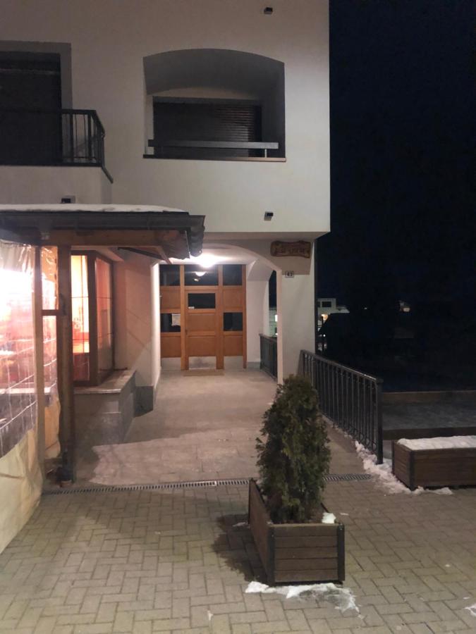 Splendido trilocale direttamente sulle piste - B&B
