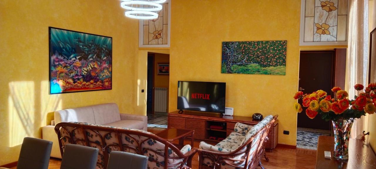 B&B Busto Arsizio - Casa vacanze - House Stop and Go - Bed and Breakfast Busto Arsizio