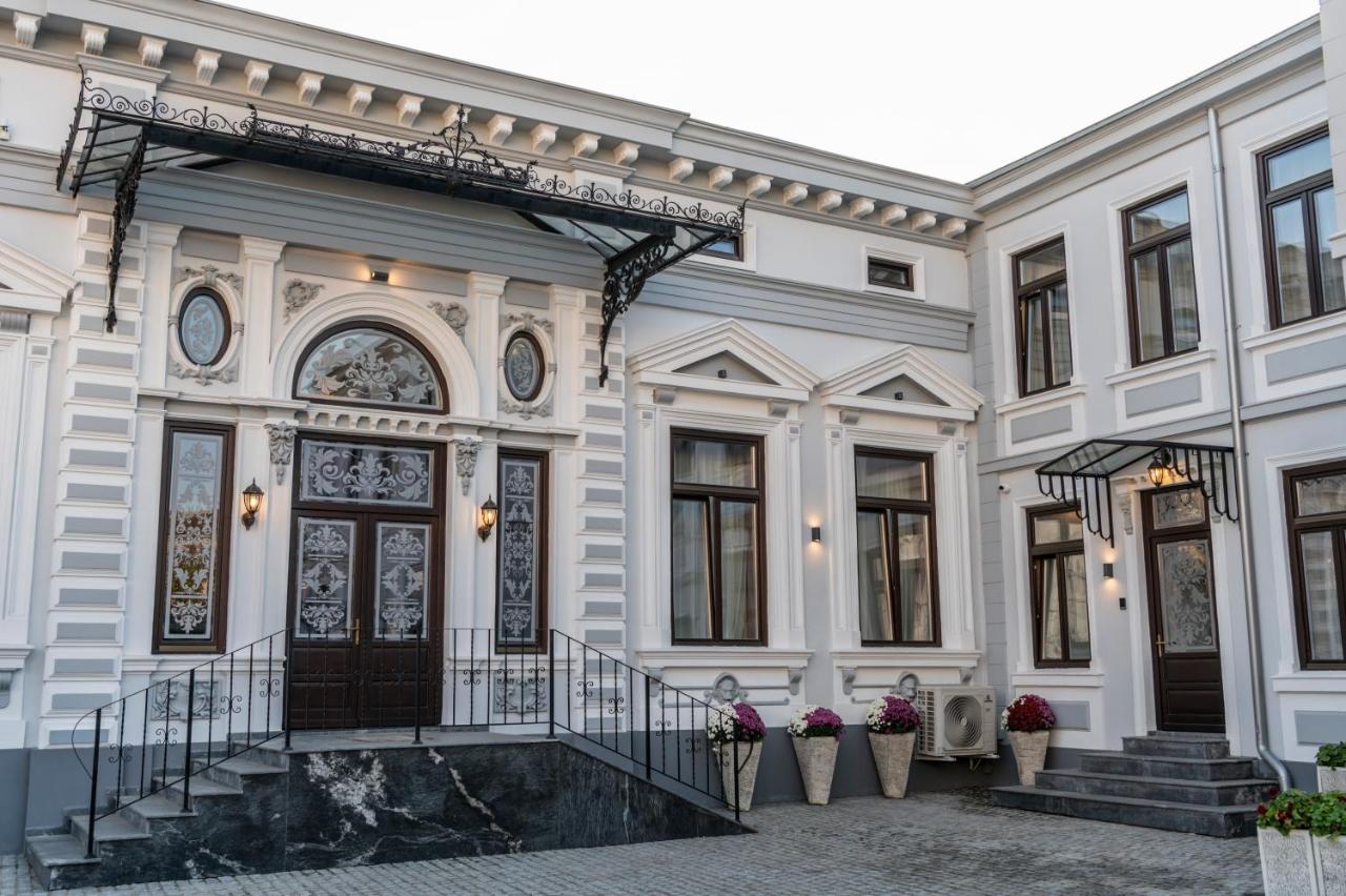 B&B Brăila - SIR LUXURY BOUTIQUE HOTEL - Bed and Breakfast Brăila