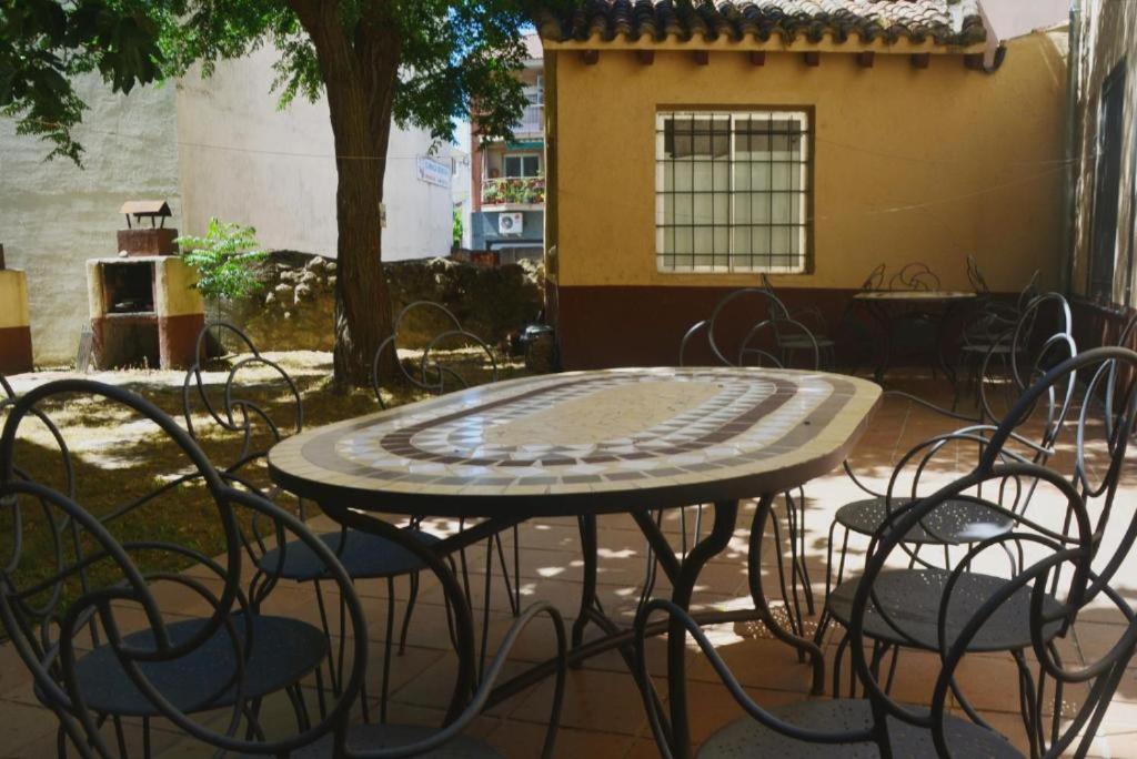 B&B La Adrada - Casa Rural Concejo 2 - Bed and Breakfast La Adrada