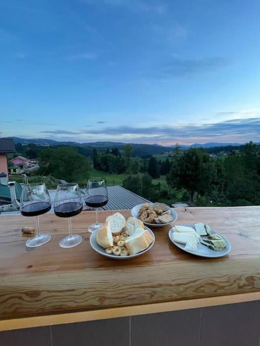 Attico con vista AltopianoAsiago - Bed and Breakfast