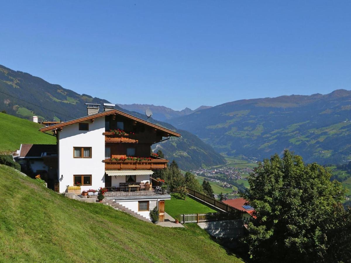 B&B Mühlen - Apartment in Hippach im Zillertal with a view - Bed and Breakfast Mühlen