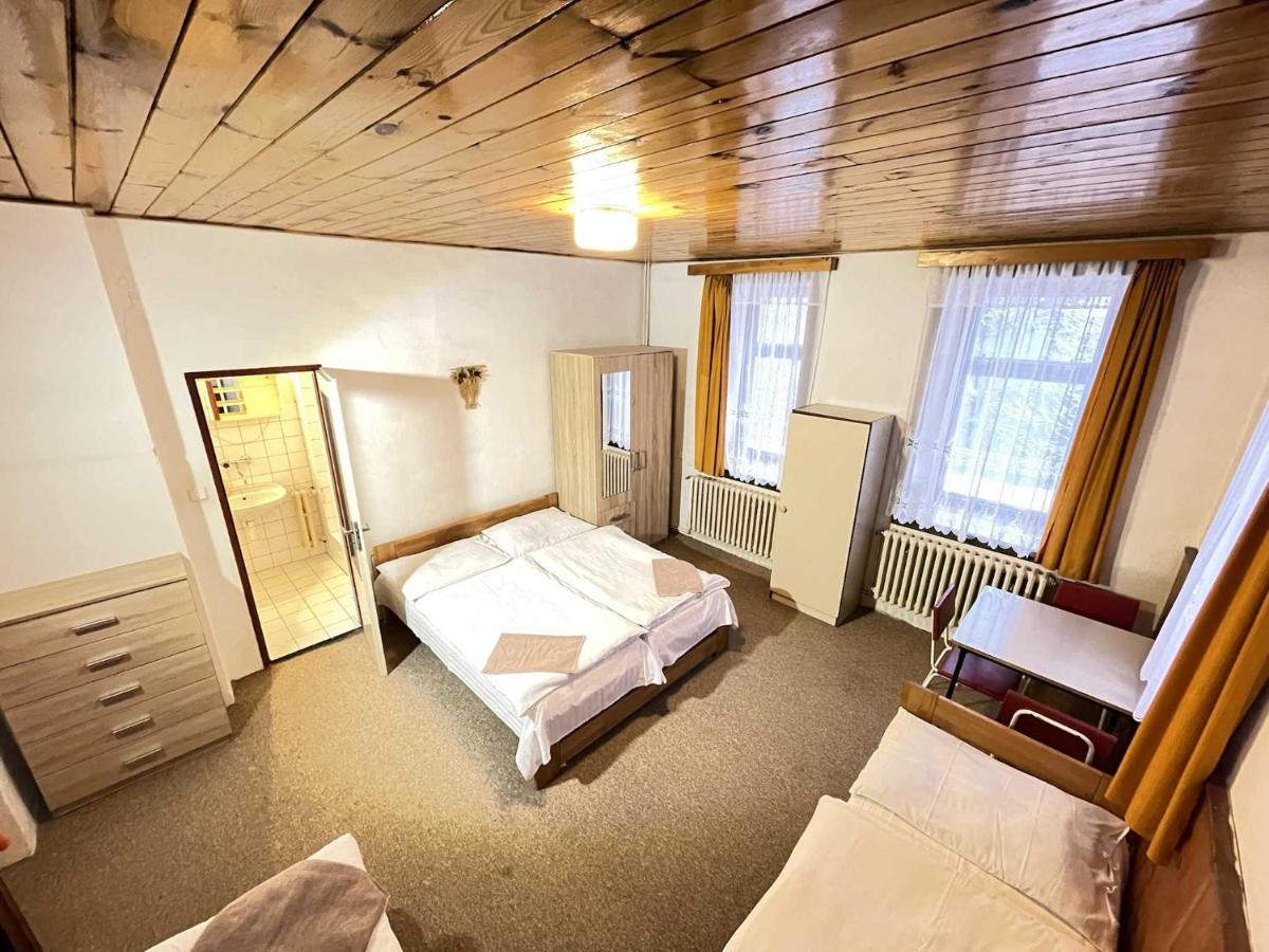 Hotel Zlatá vyhlídka - B&B Benecko