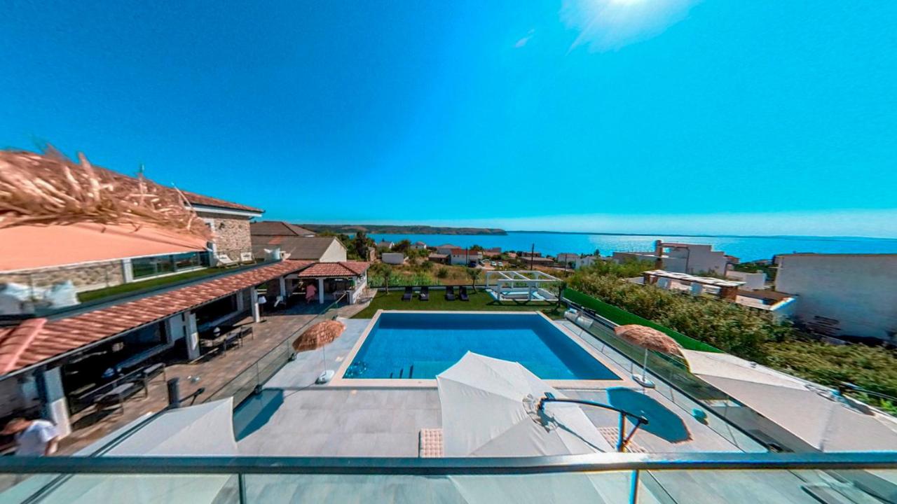 Rtina Appartements - B&B