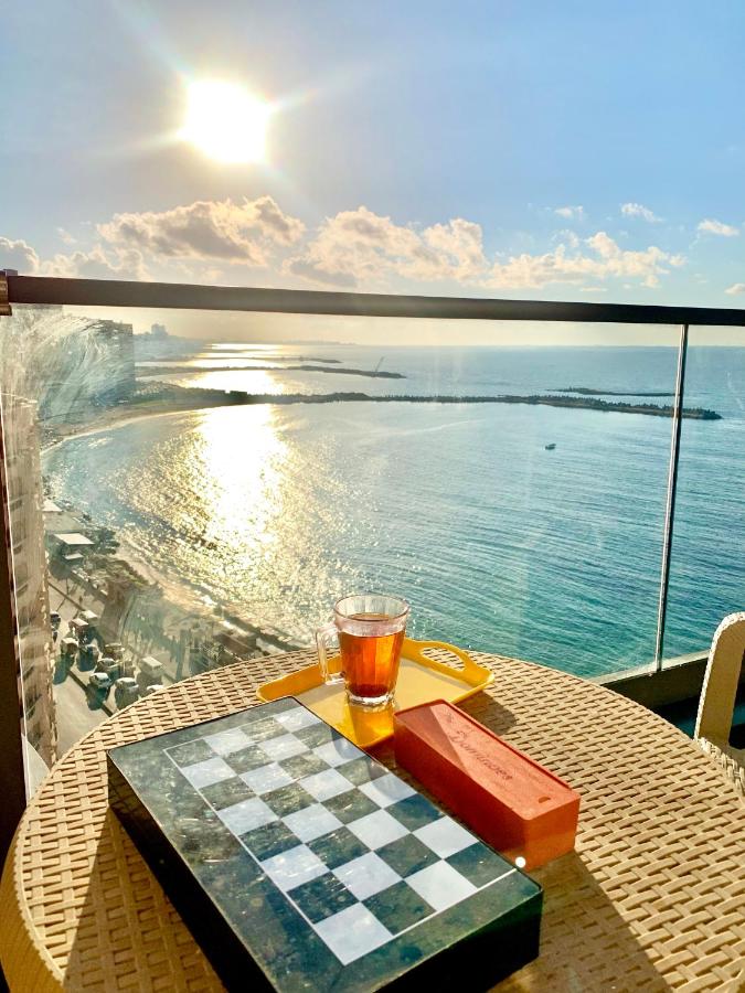 B&B Alexandrië - شقة فندقية فاخرة luxury apartment sea view - Bed and Breakfast Alexandrië