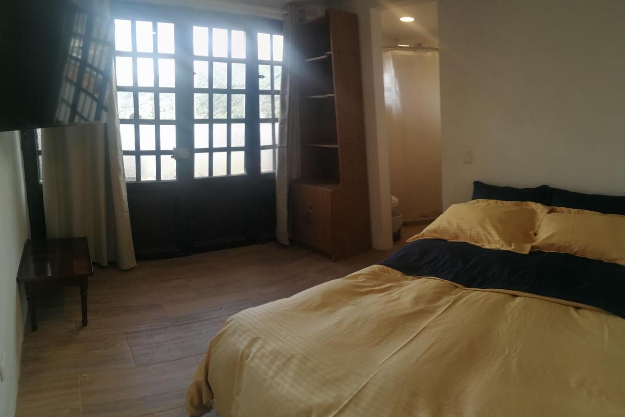 Hospedaje Miguel Ángel - Bed and Breakfast