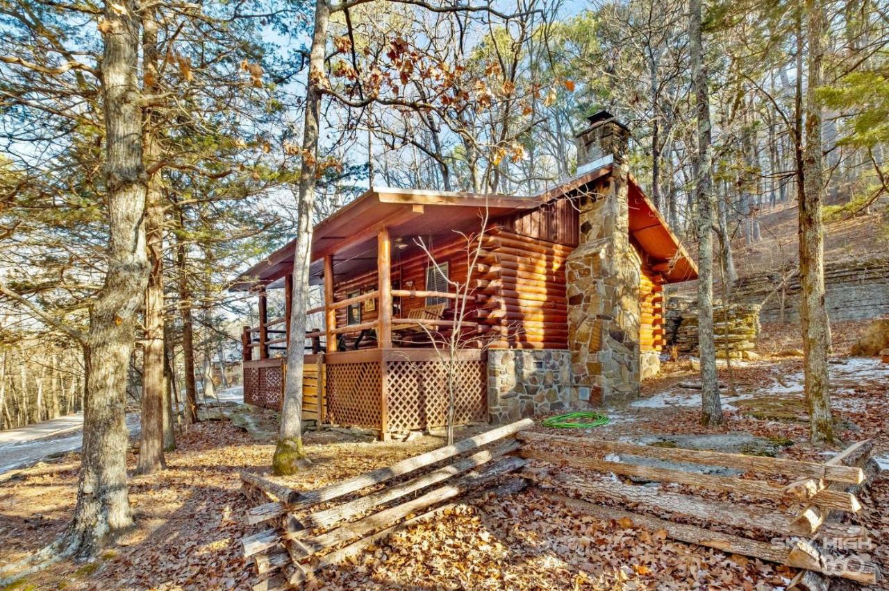 Cabaña Whitetail de 1 dormitorio con bañera de hidromasaje - Vistas al bosque