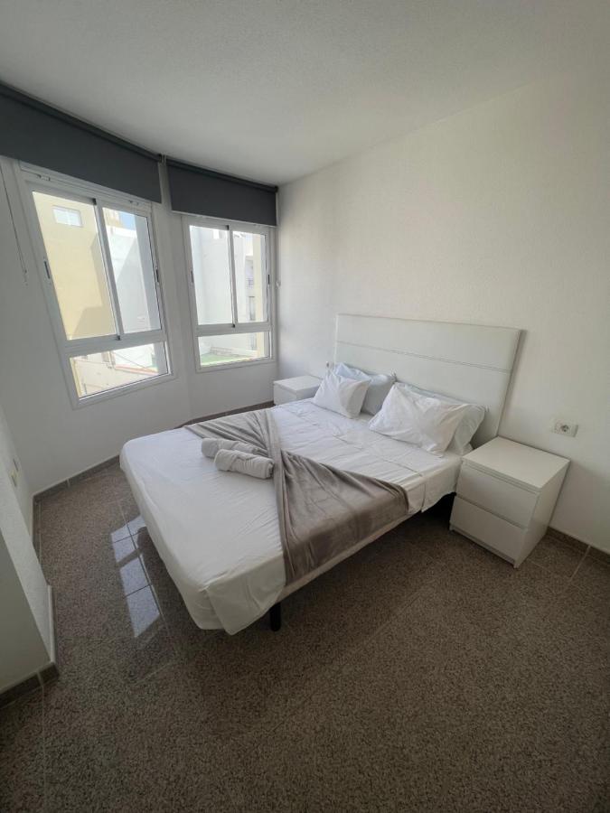 2B - Apartment mit 1 Schlafzimmer, Balkon und Stadtblick