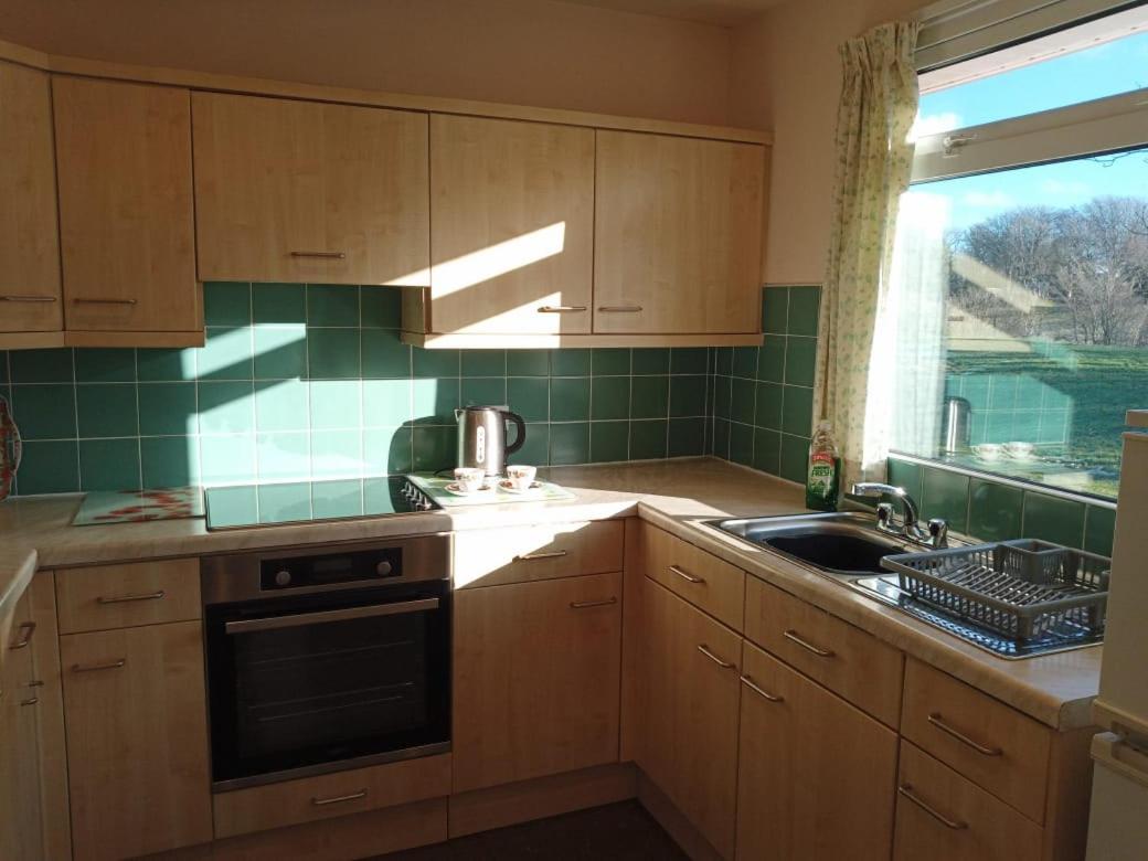Glen Dhoo Country Cottages - Meadowview Bungalow - B&B Inchina