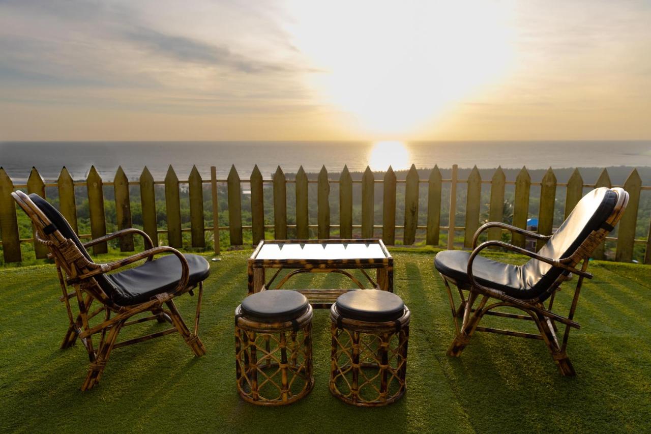 Sea Nest Villa, 3BHK Panoramic Sea View , Ganpatipule - B&B