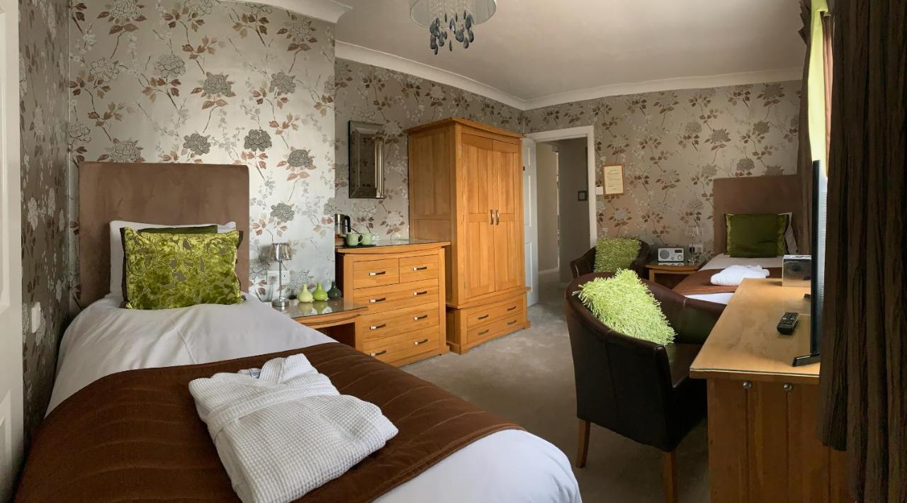 Twin Room with Garden View