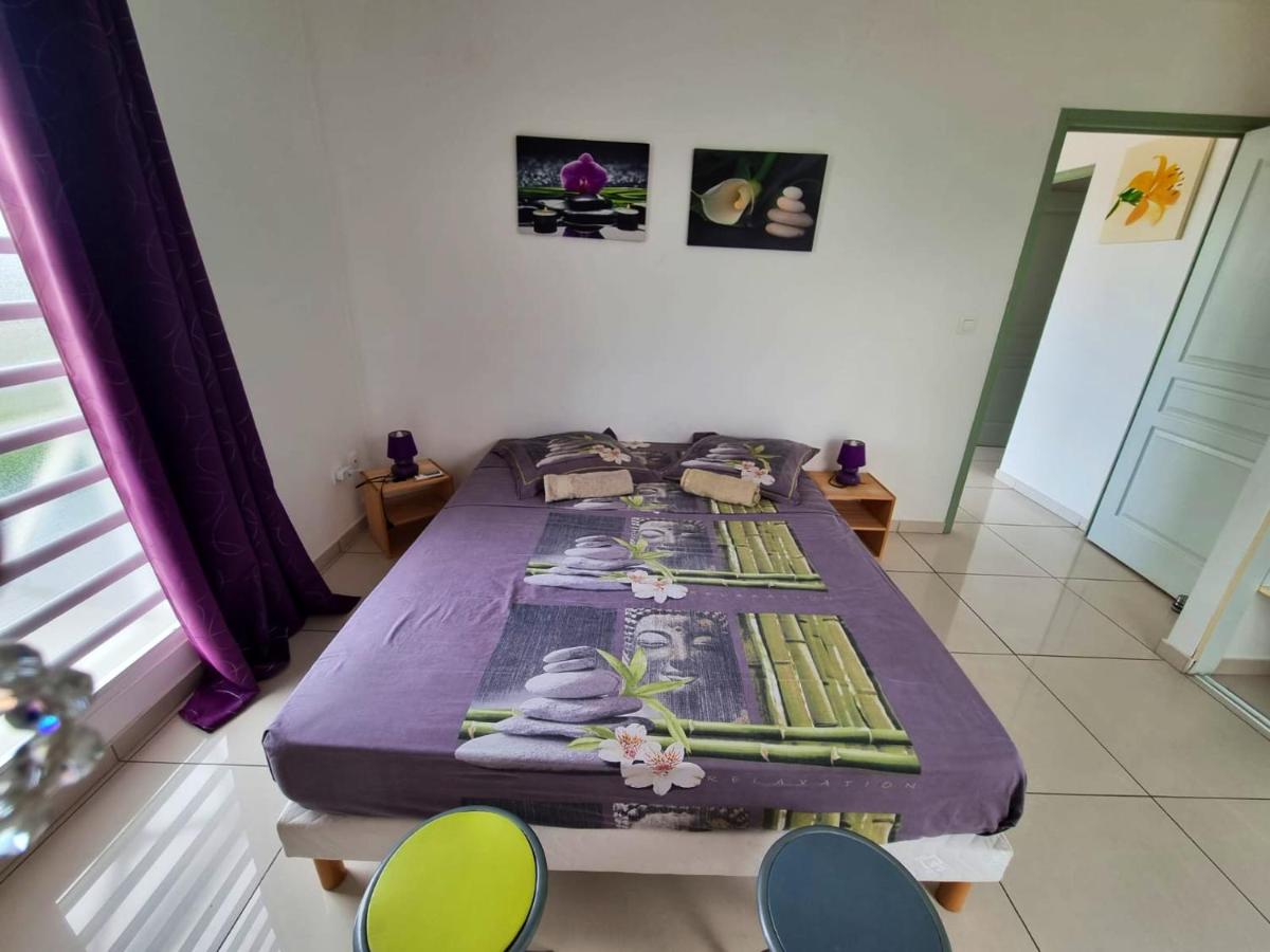 Appartement charmant aux Trois-Îlets 40 m² avec balcon privé - B&B