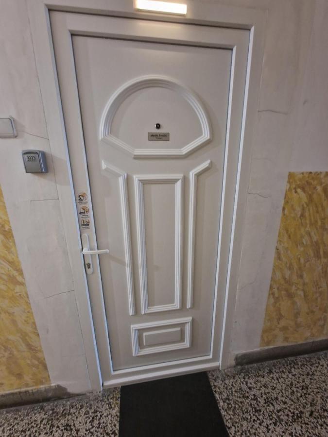 Studio SVACIC self check in - Bed and Breakfast Osijek