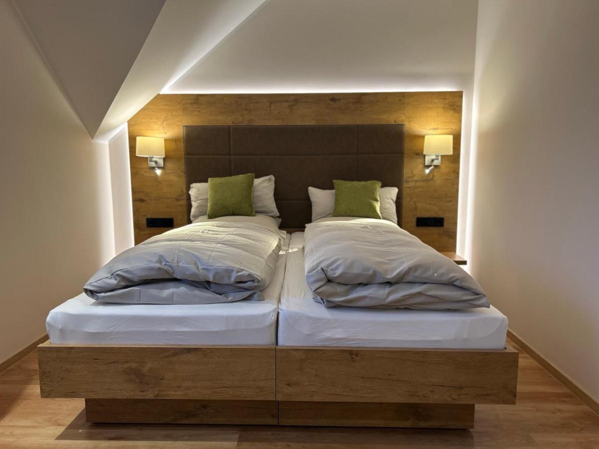 Standard Doppel- oder Zweibettzimmer