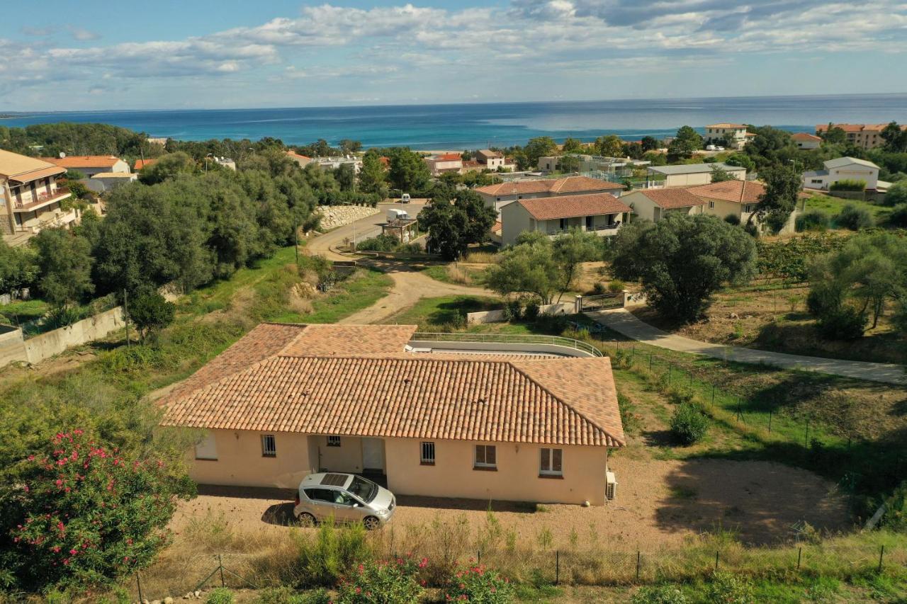Villa climatisée avec piscine - Bed and Breakfast