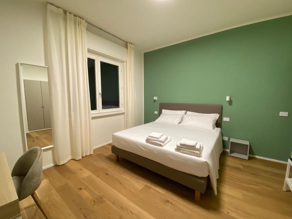 Deluxe Doppelzimmer (2 Erwachsene & 1 Kind)