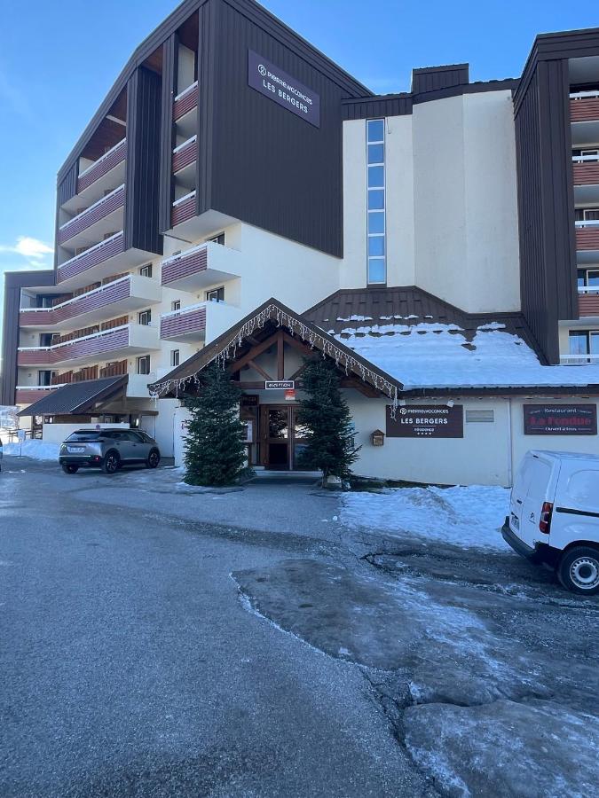 B&B L'Alpe d'Huez - Appart 4/5 pers résidence 4* des Bergers pieds des pistes - Bed and Breakfast L'Alpe d'Huez