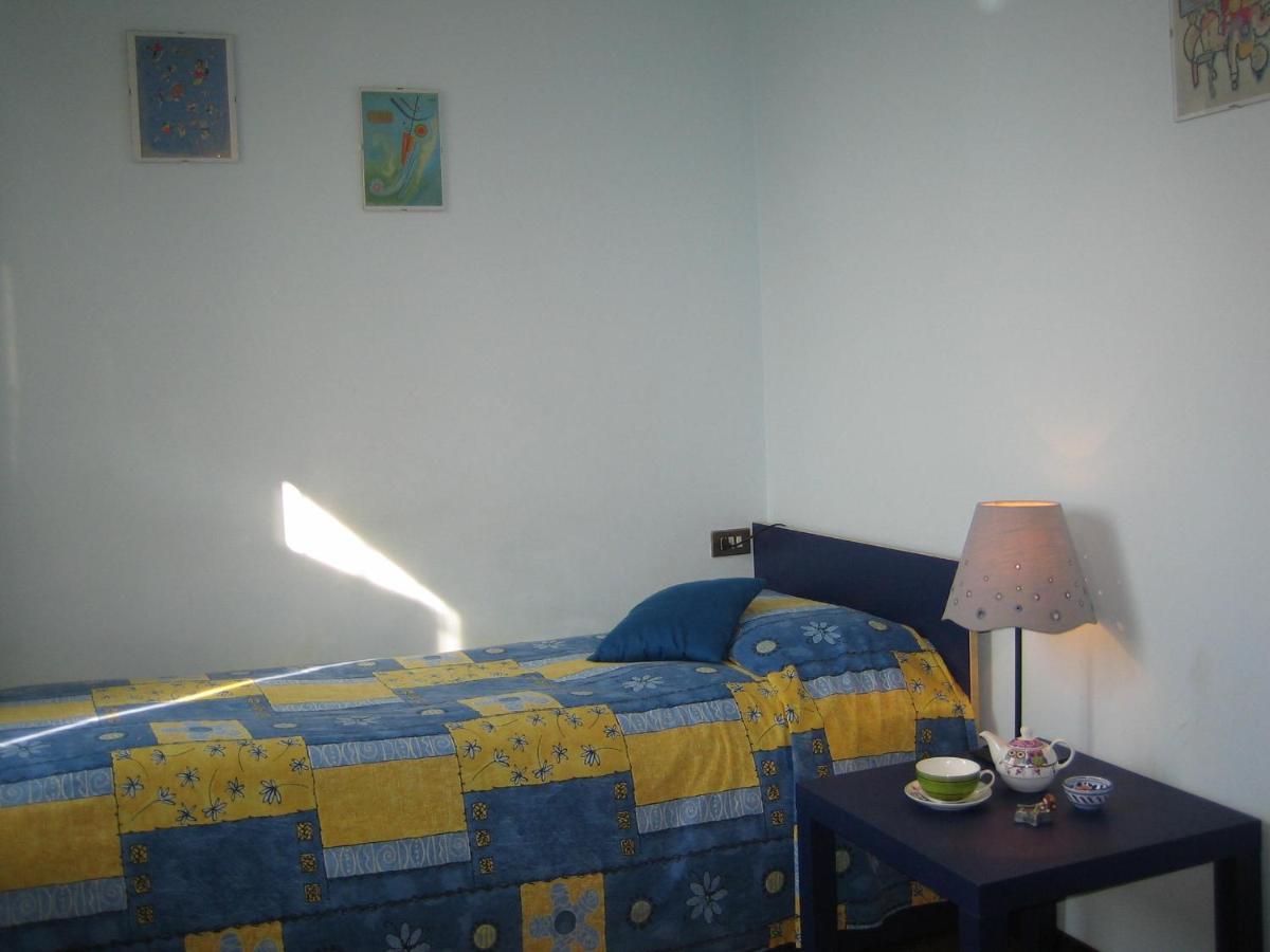 Single Room with Private External Bathroom