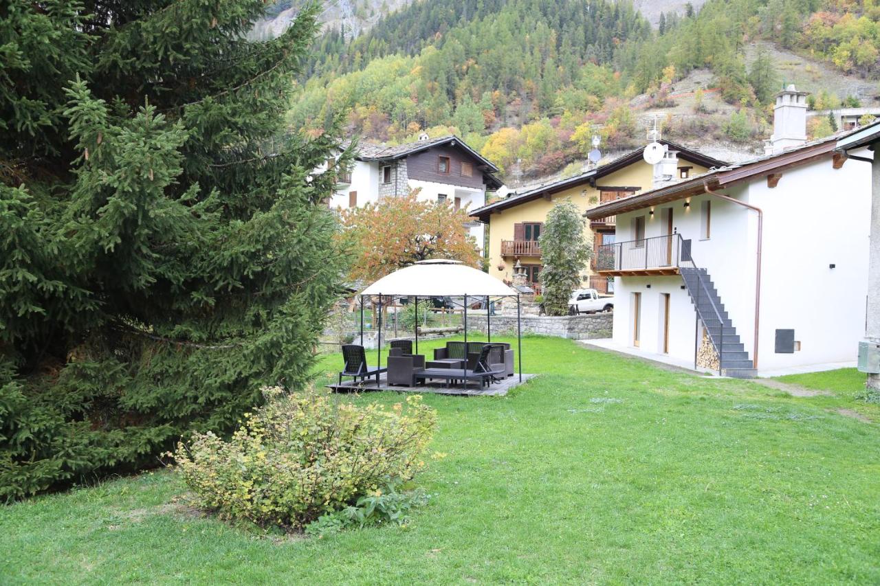 Appartamenti vista Monte Bianco Courmayeur-Entrèves - B&B