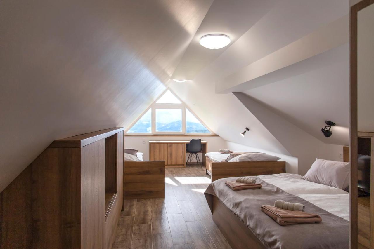 Quadruple Room with Mountain View