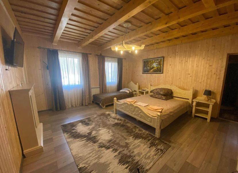 Family Room with Mountain View