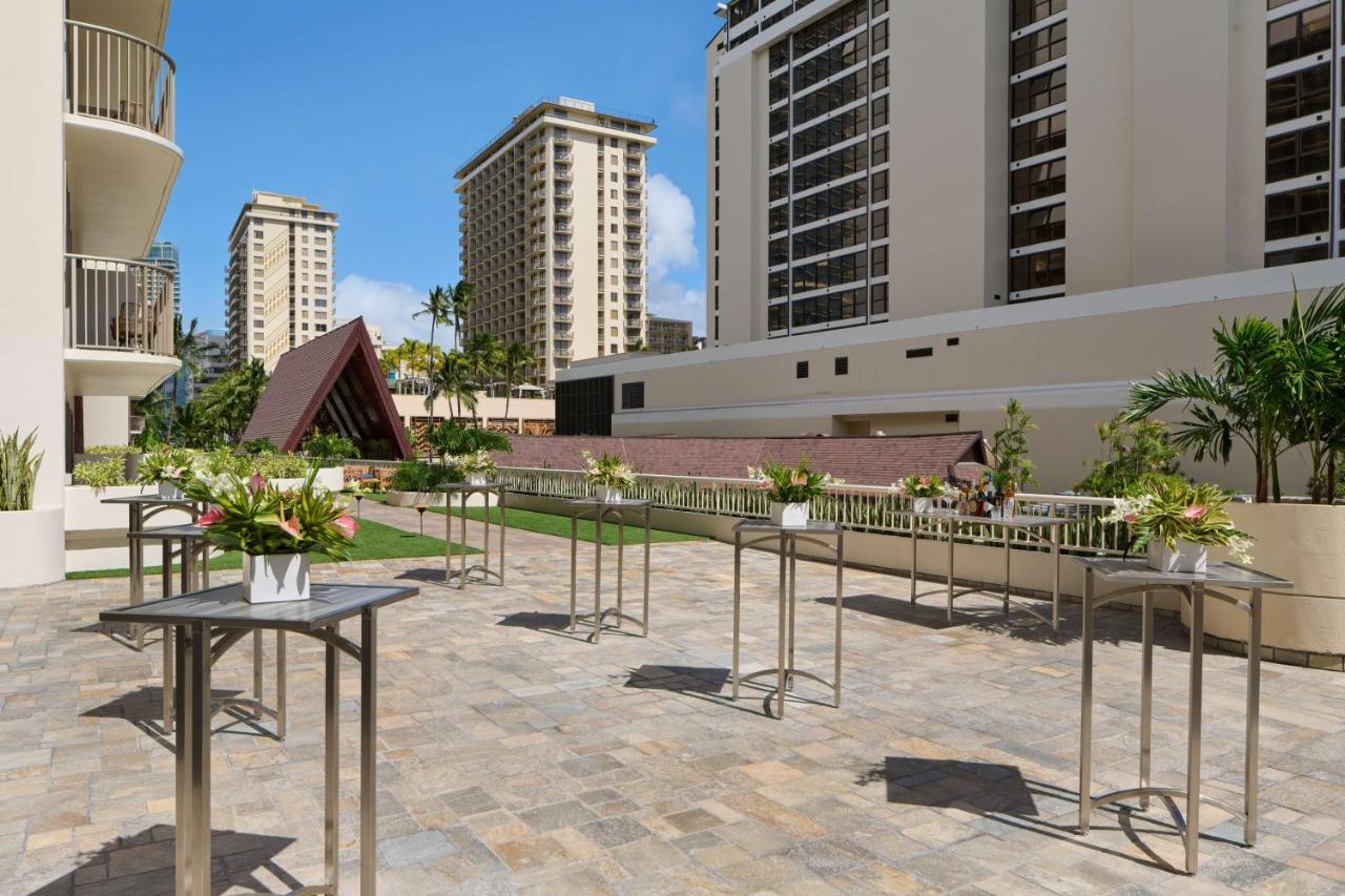 Honolulu OUTRIGGER Reef Waikiki Beach Resort Additional