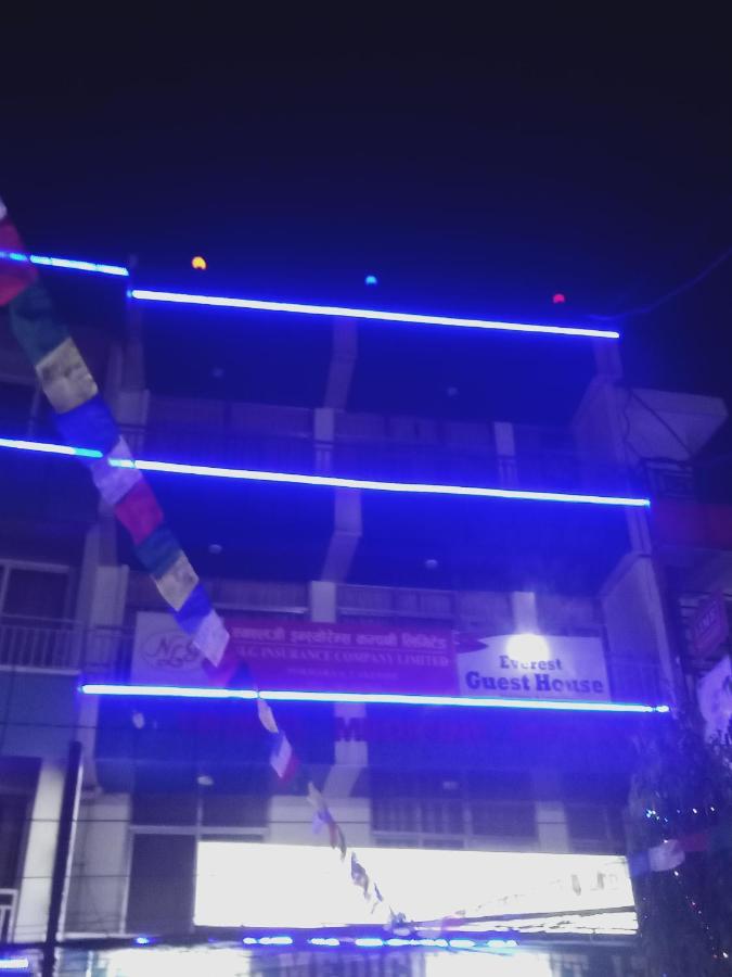 Everest Guest House - B&B Pokhara