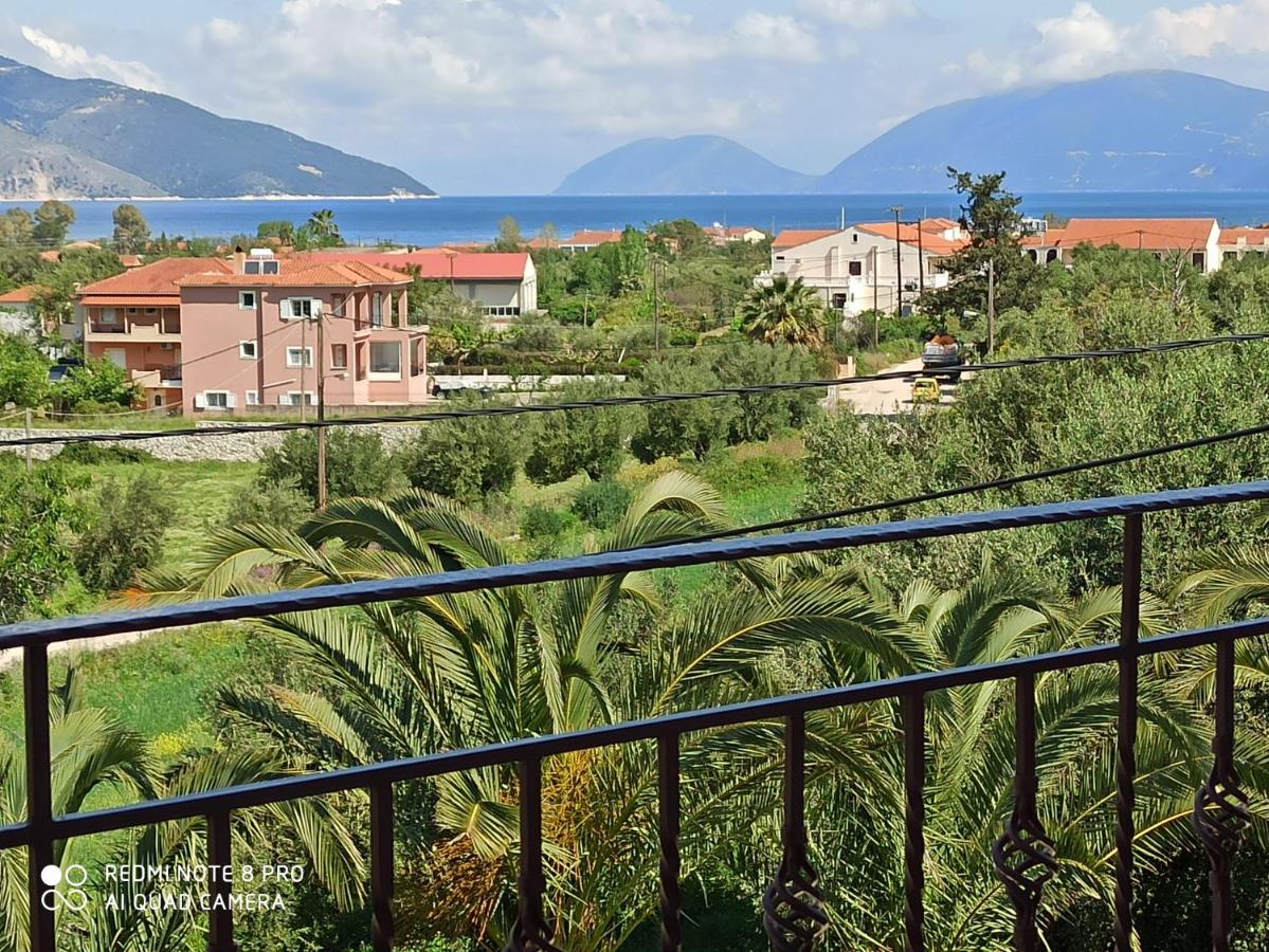 Apartment with Pool View 