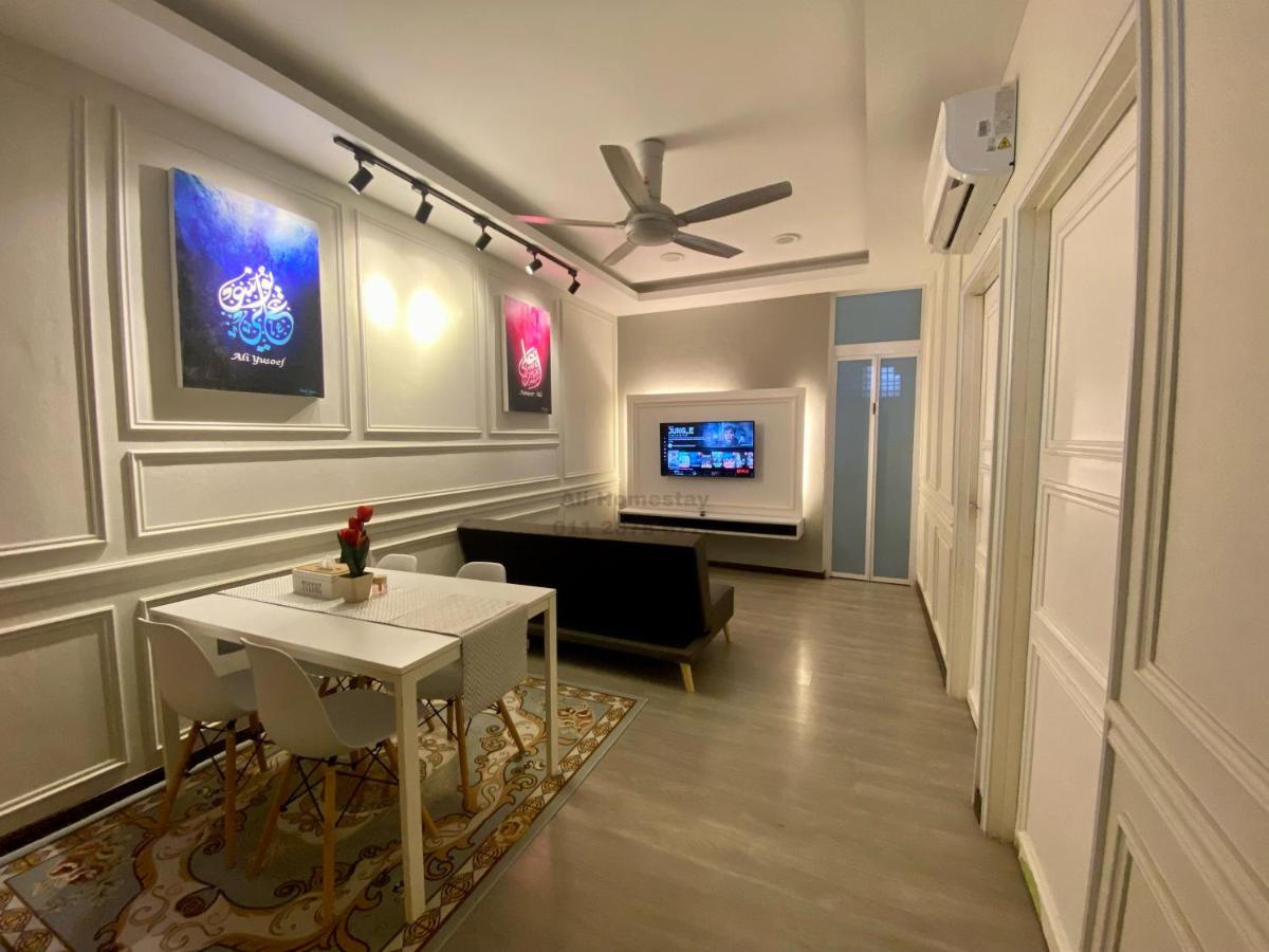 Ali Homestay Sungai Petani - Chambres d’hôtes