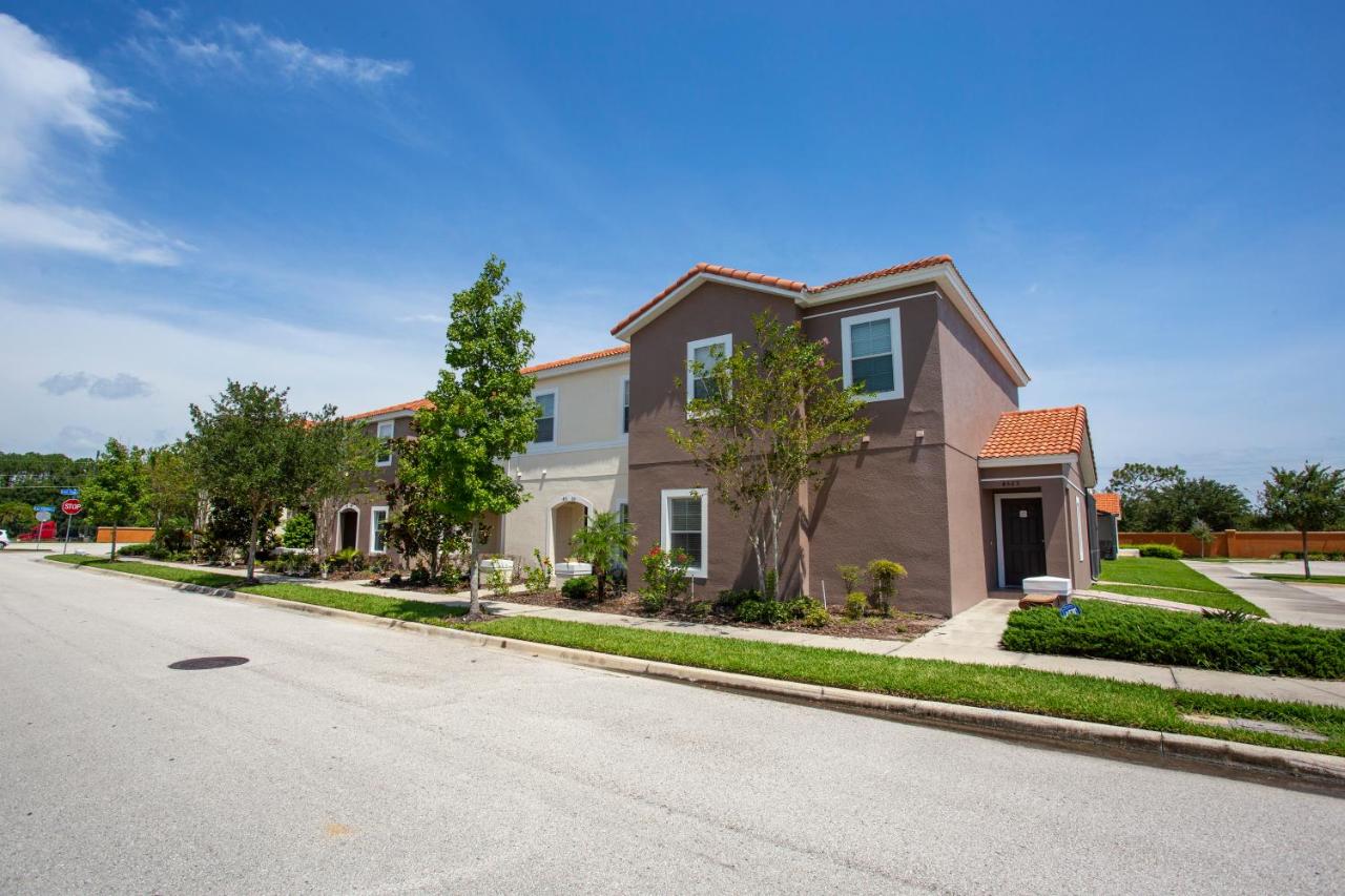 B&B Kissimmee - Four Bedrooms Townhouse 4563 - Bed and Breakfast Kissimmee