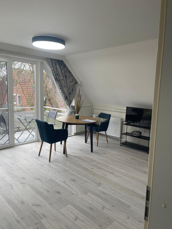 Apartment mit Balkon