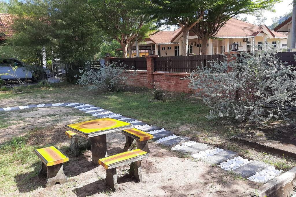 T'Rai Homestay - B&B Dungun