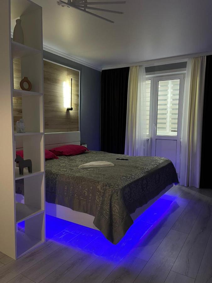 Бизнесс Апартаменты Центр Уральск - B&B