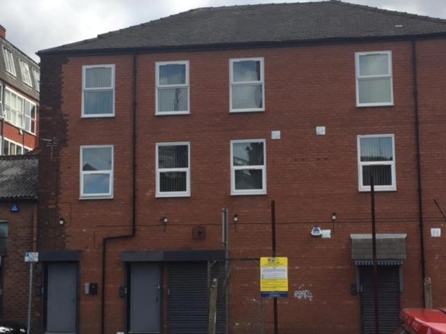 Lewis Apartment 3 Well located Northern Quarter sleeps Upto 8 - B&B