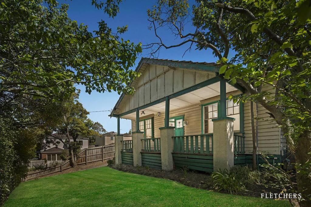 B&B Balwyn - Old California Bungalow-NEW HEATER - Bed and Breakfast Balwyn