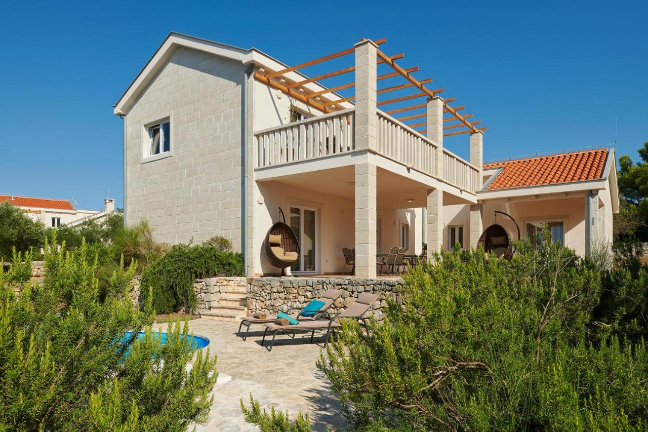 Villa with Sea View