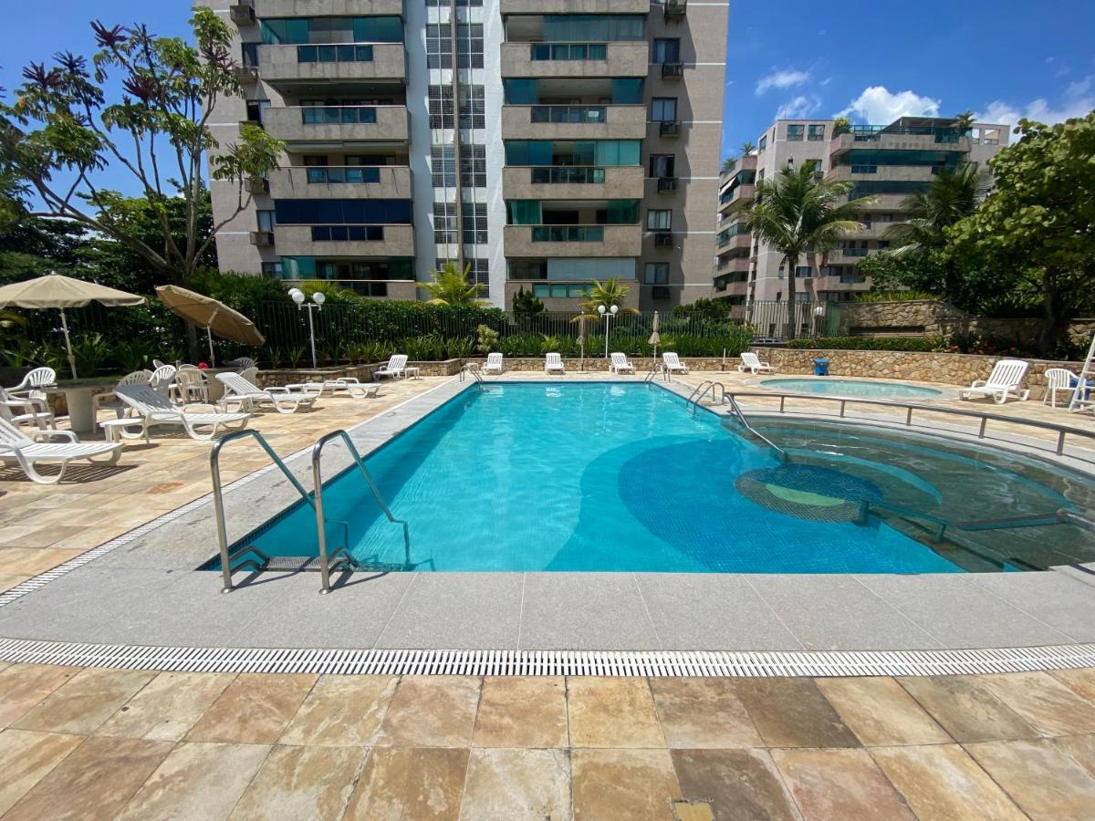 Apto de frente para a praia com vista pra lagoa - Chambres d'hôtes Rio de Janeiro