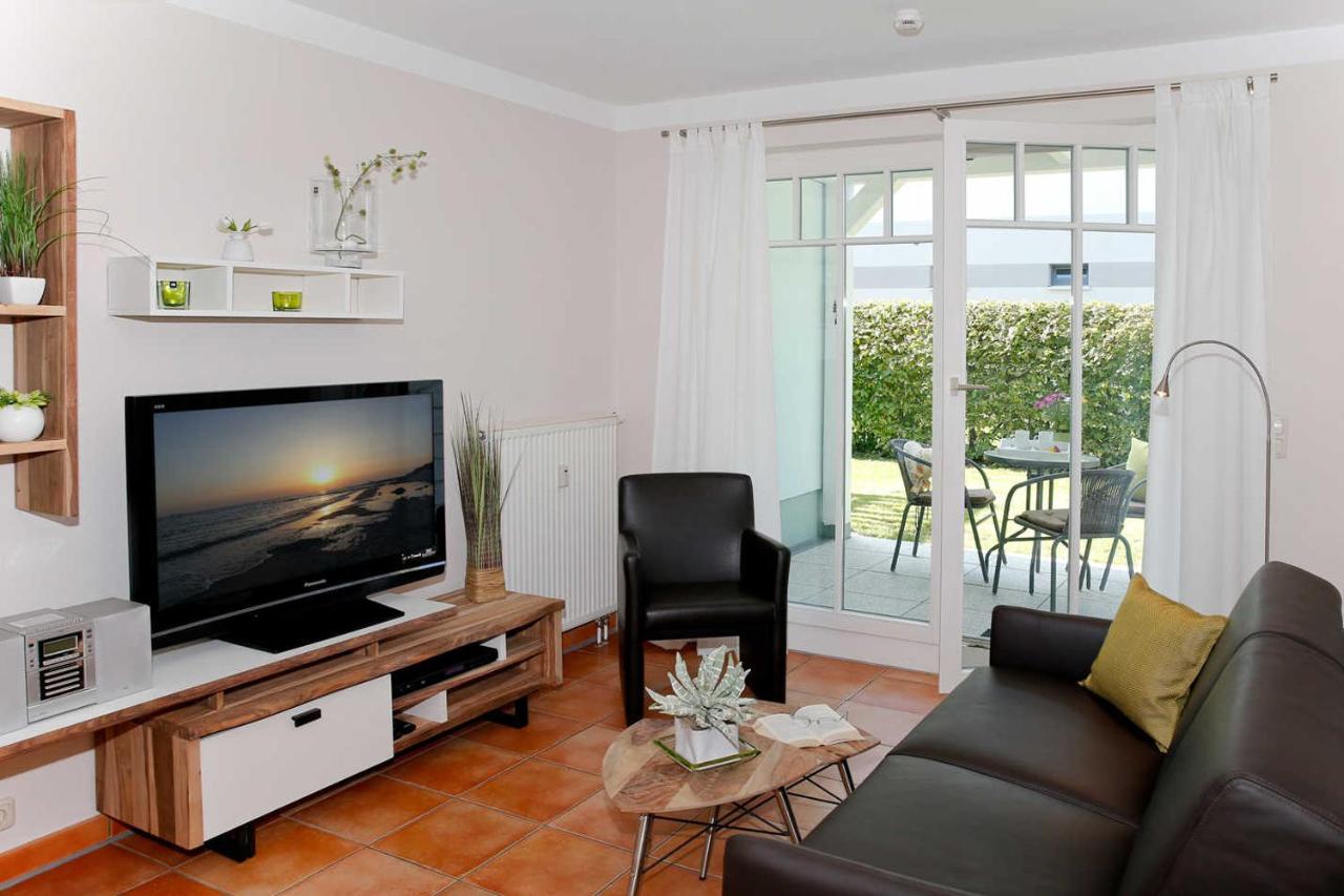 Strandstraße 32 - 04-36 - B&B