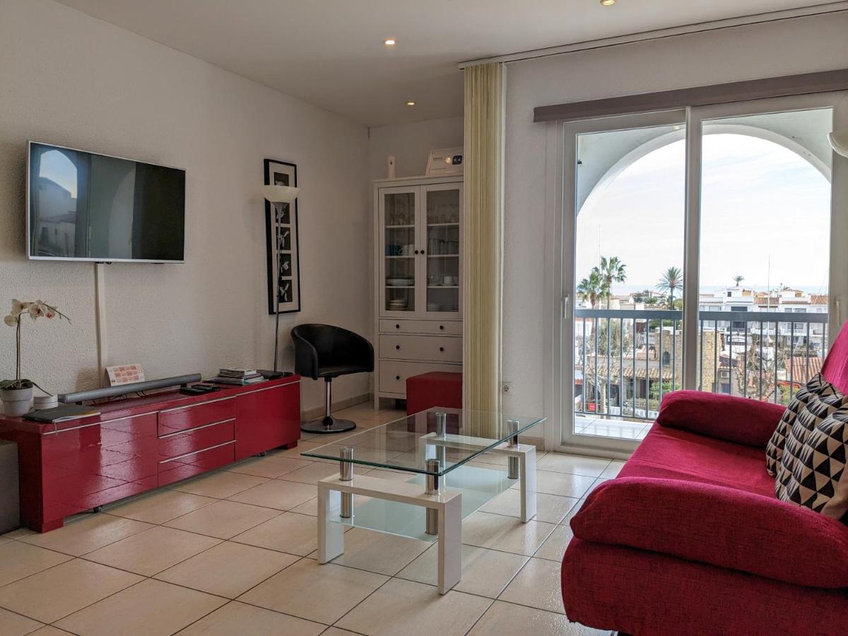 Absolute Apartment - B&B Empuriabrava