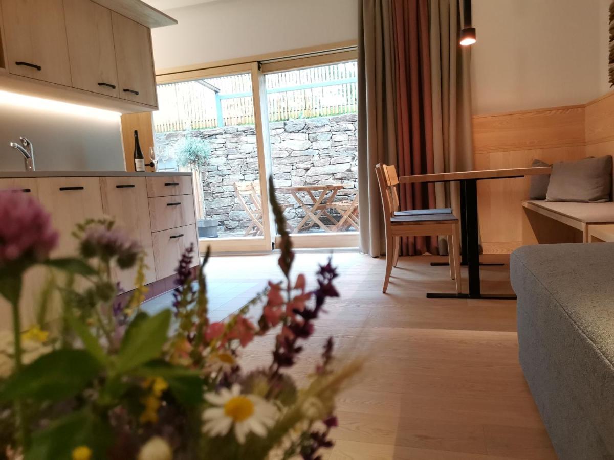 WEINVIERTLER KELLERSTÖCKL Weingut Hindler - Bed and Breakfast Schrattenthal