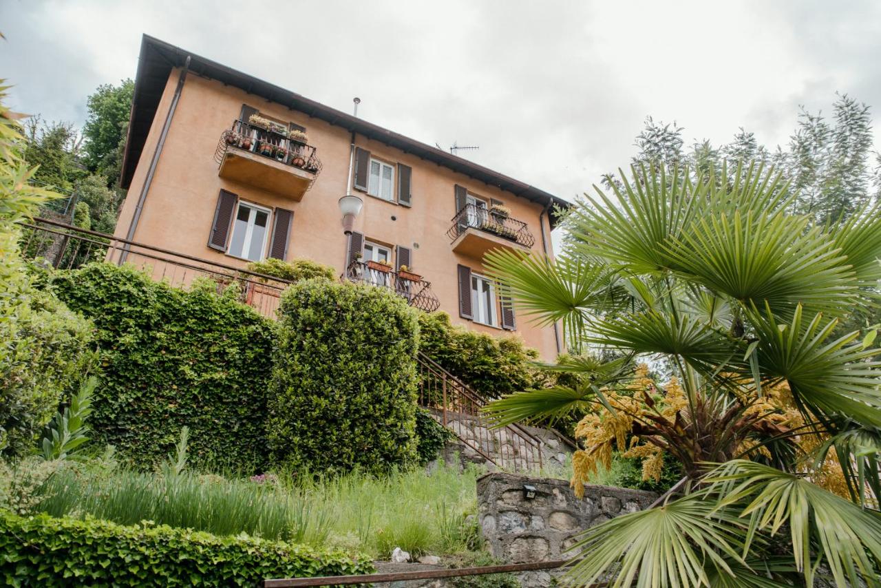 Appartamento con 2 Camere da Letto e Balcone