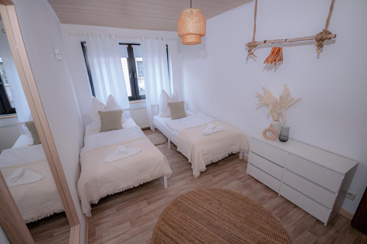 Standard Twin Room with Shared Bathroom