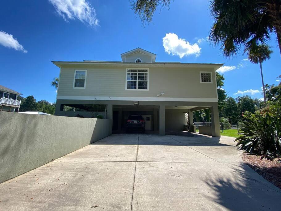 Canal-Front Home on 73ft Dock! - B&B