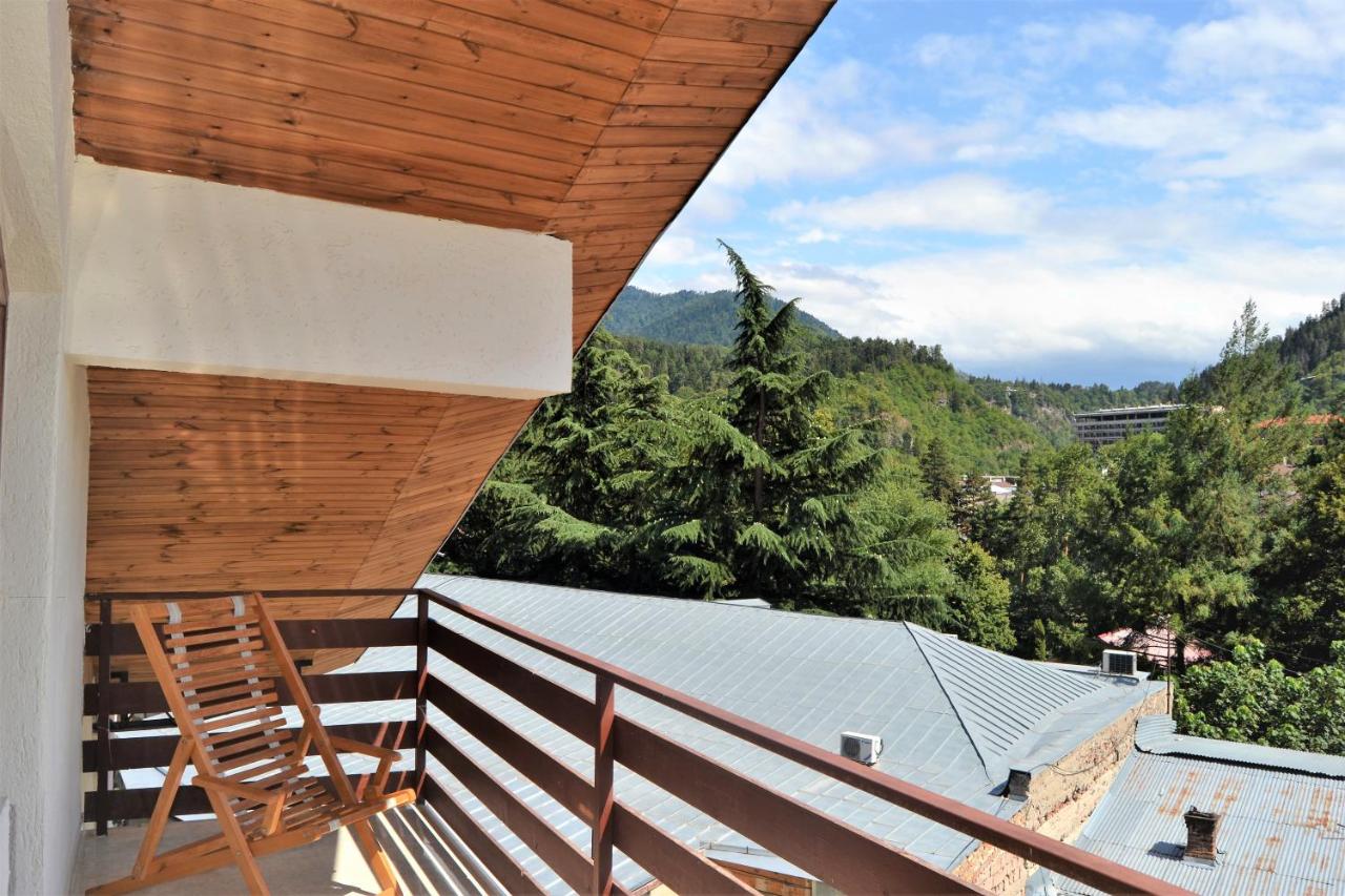 Camera Quadrupla con Balcone