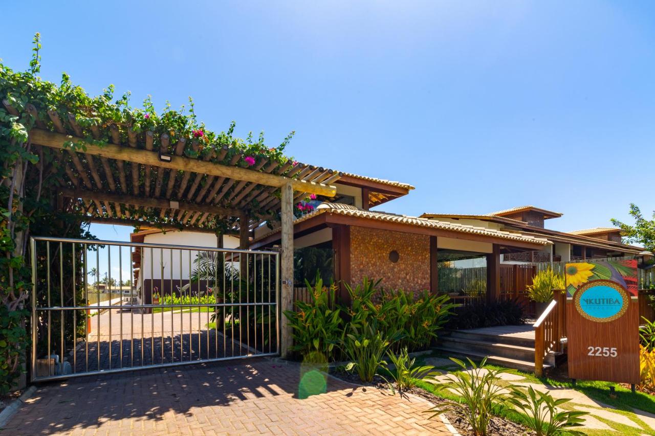 Ykutiba Imbassaí - Bangalô com Piscina - N01 - B&B