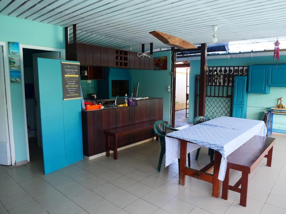 B&B Kourou - Logement privatif avec piscine & barbecue partagés - Bed and Breakfast Kourou