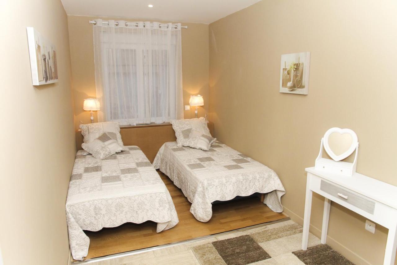 Apartamento de 2 dormitorios con jardín y terraza