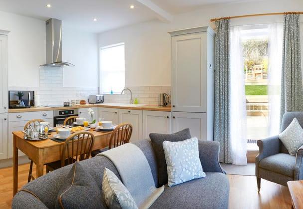 Six Matlock Apartment - Gorgeous apartment, stunning sea views - Chambres d’hôtes Filey